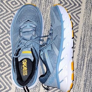 Men's HOKA shoes